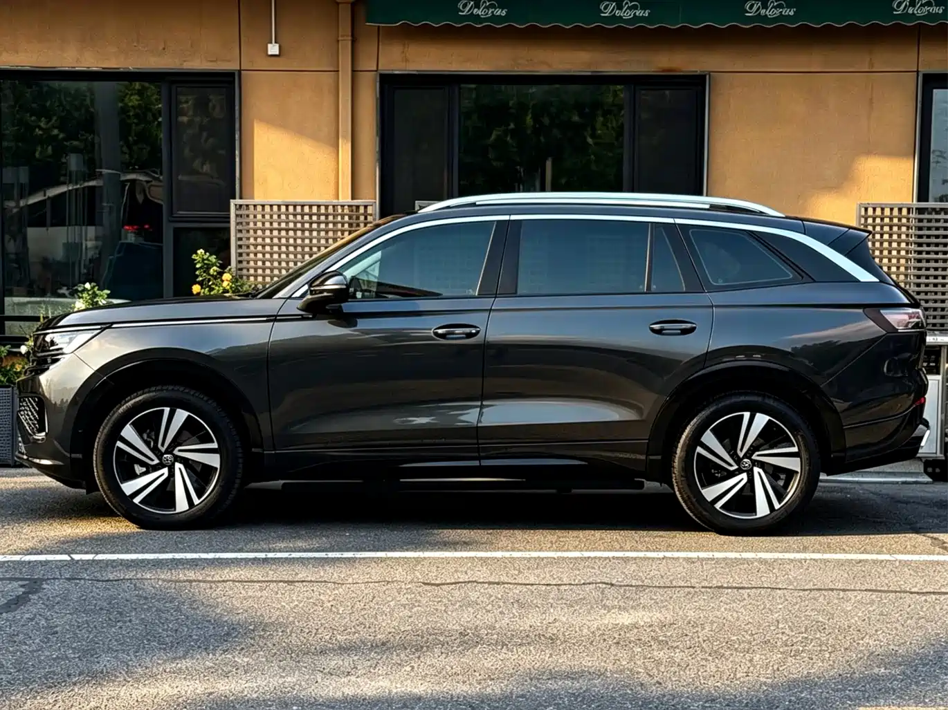 Volkswagen Talagon 2024 2024 380TSI 4WD R-Line Cruise Shared Edition