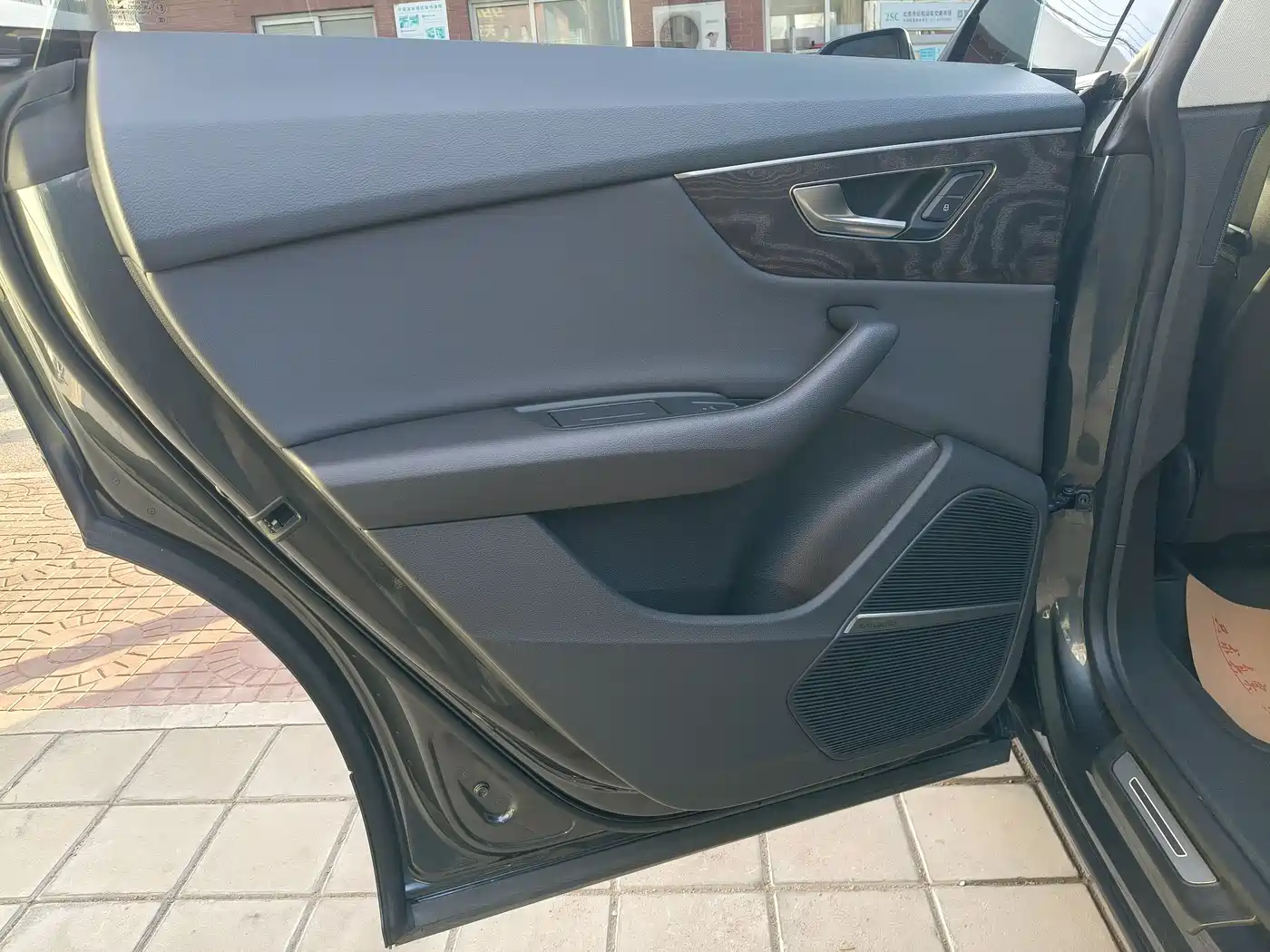 Audi Q8 2019 55 TFSI Luxury Dynamic фото 16