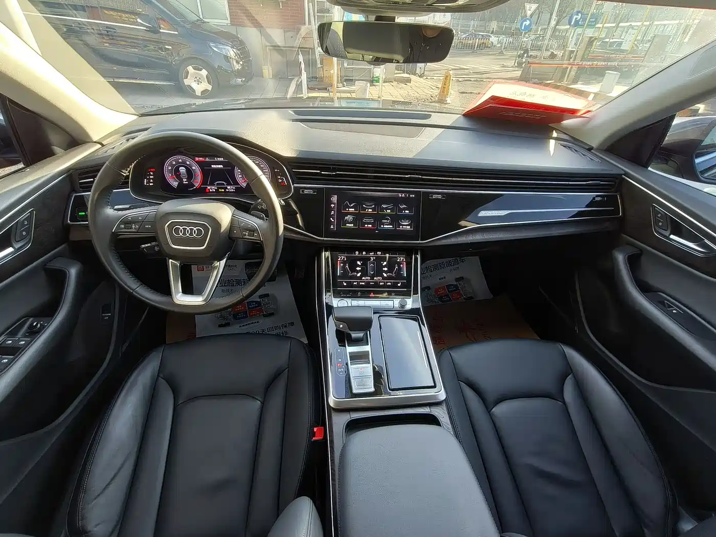 Audi Q8 2019 55 TFSI Luxury Dynamic фото 20