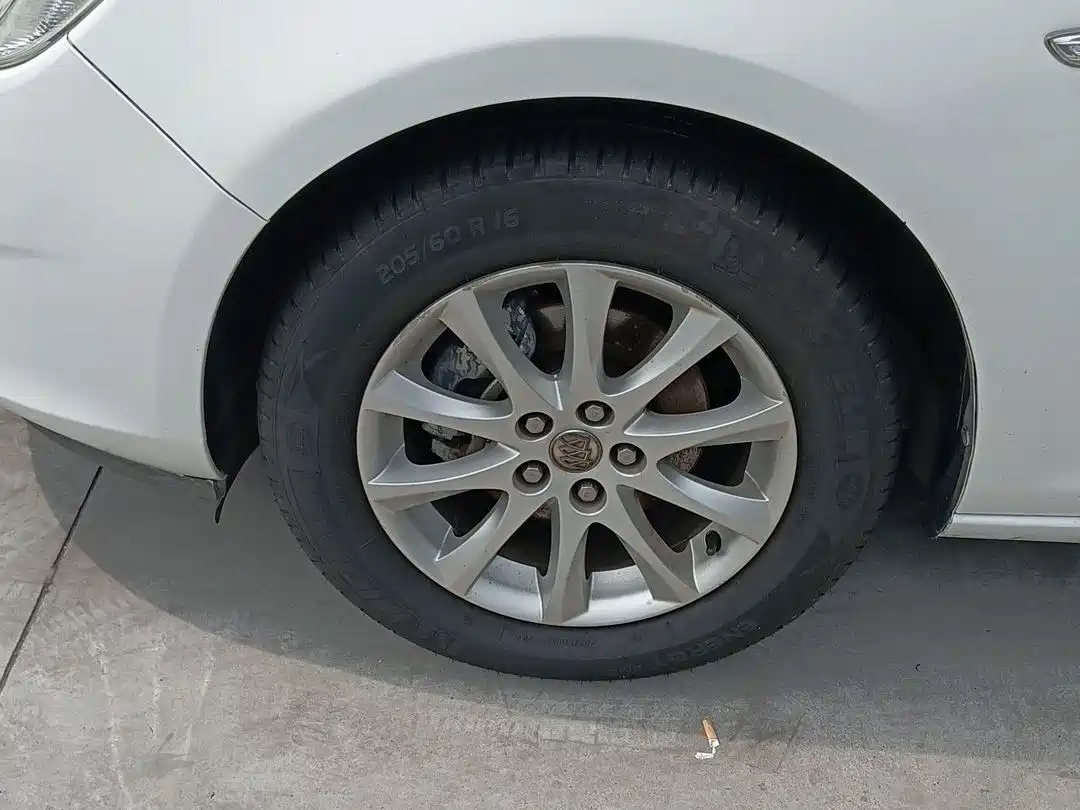 Buick Excelle 2014 XT 1.6L Automatic Fashion фото 7