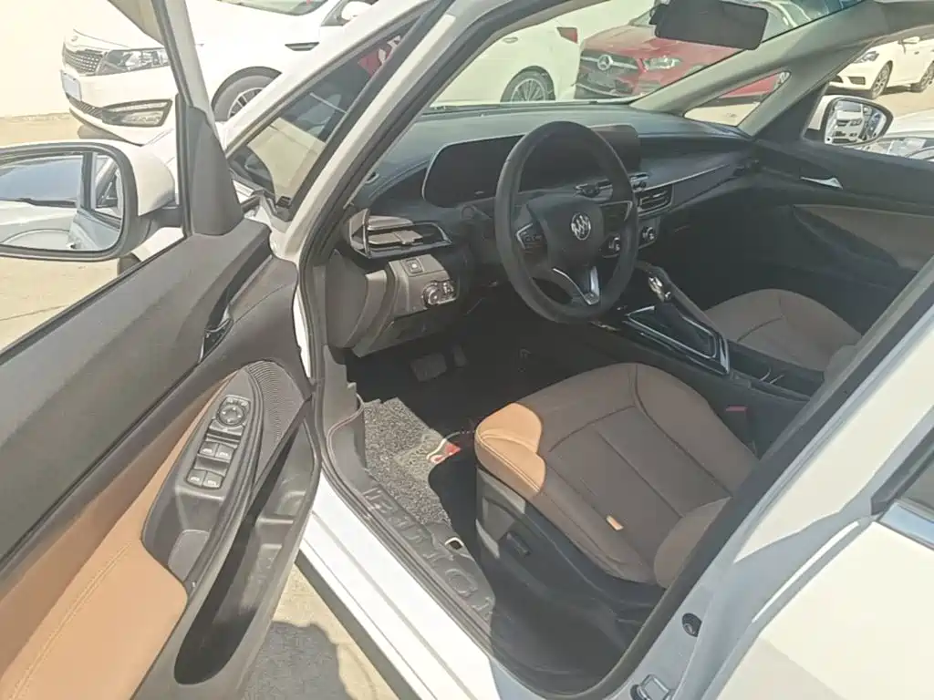 Buick GL6 2022 2021 323T Mild Hybrid Connected Luxury