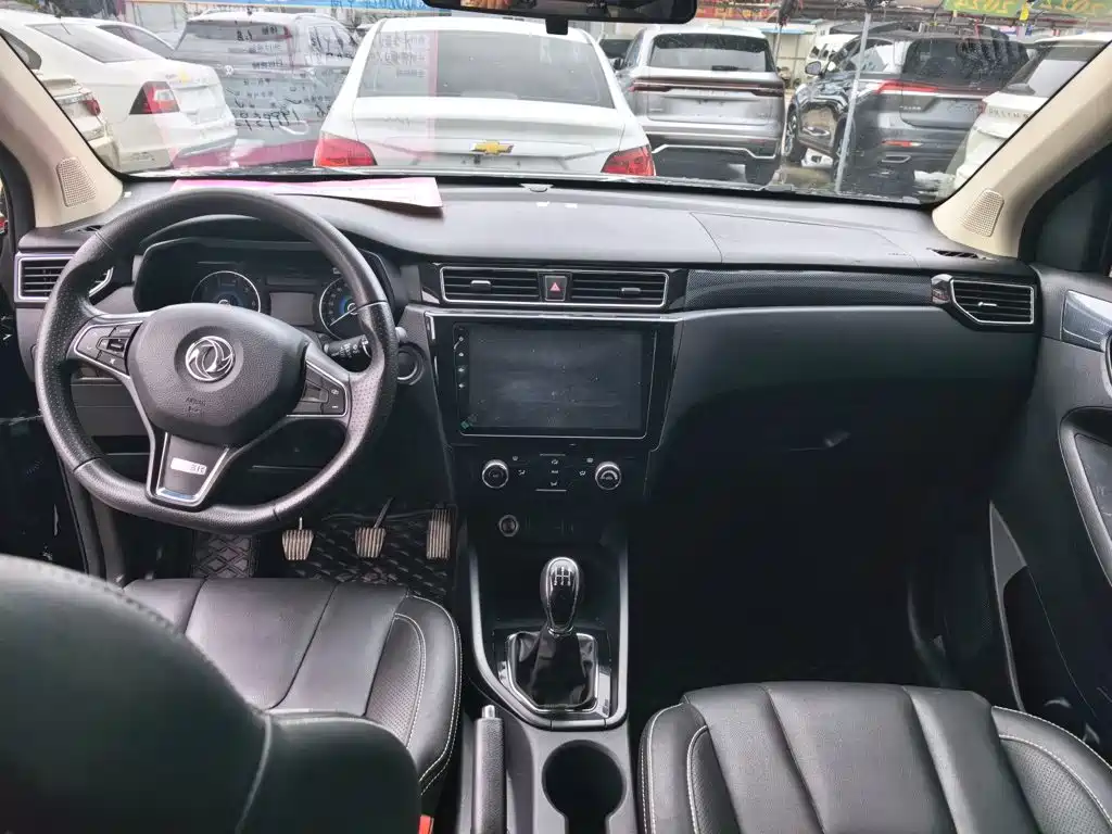 Dongfeng Fengguang Fengguang 580 2020 2020 1.8L Manual Comfort