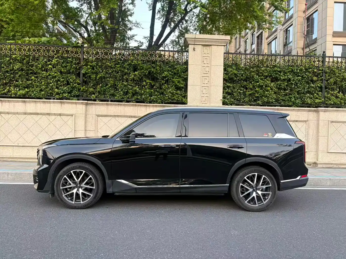 GAC Trumpchi Trumpchi GS8 2022 Pilot Series 2.0TGDI 2WD Luxury Smart Connect Edition (7-Seater) фото 3