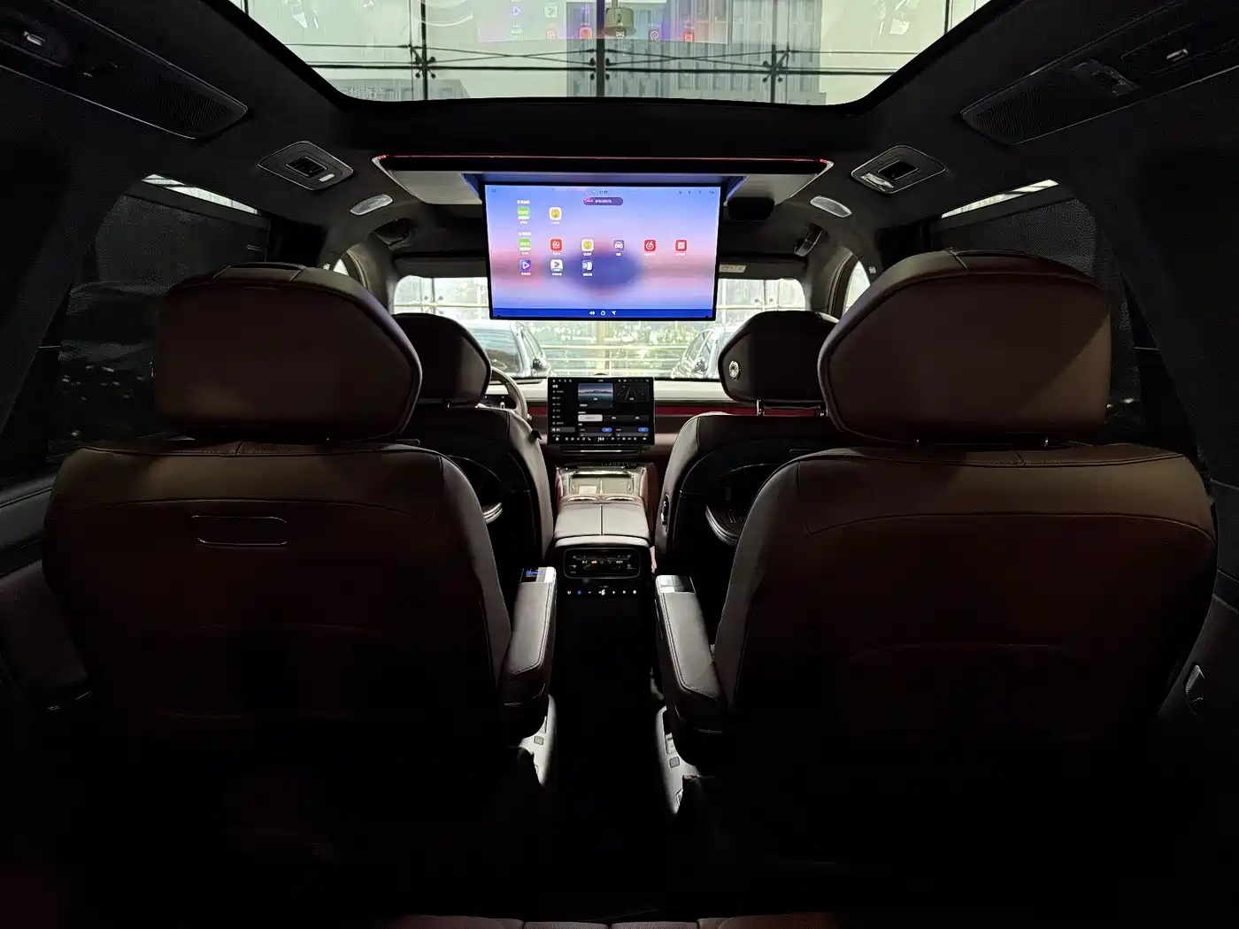 Voyah Auto VOYAH Taisan 2026 Model Base фото 16