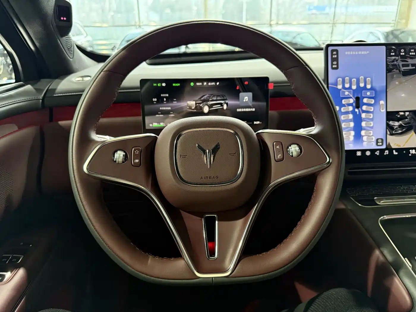 Voyah Auto VOYAH Taisan 2026 Model Base фото 17