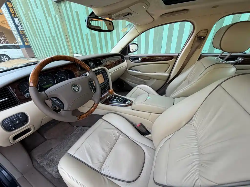 Jaguar XJ 2005 2005 Model XJ6L 3.0