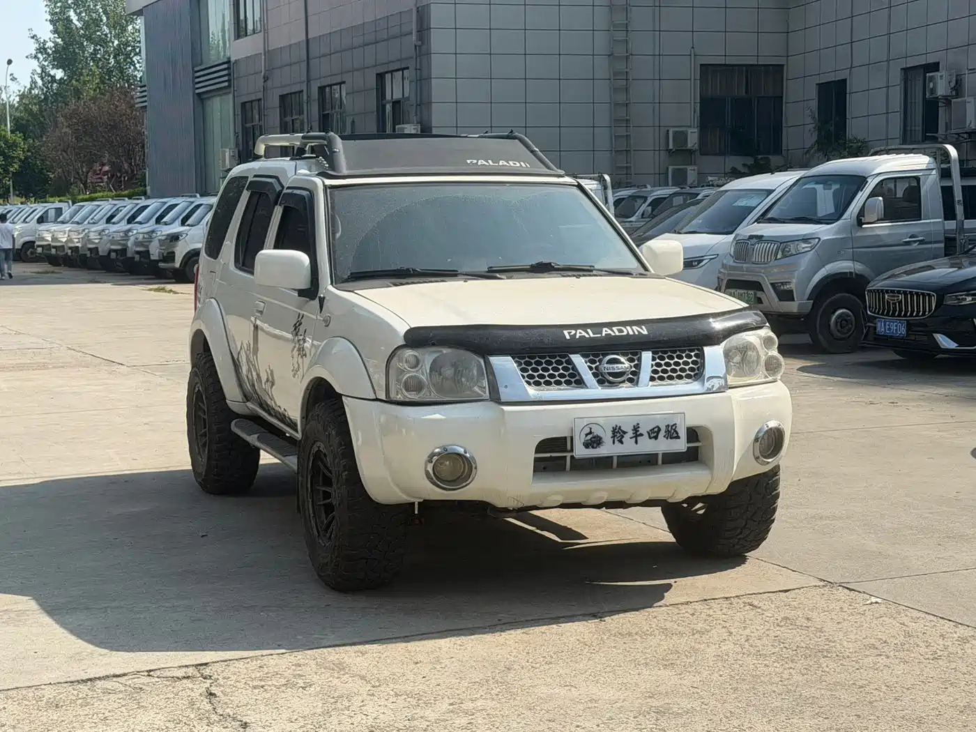 Nissan Paladin 2012 2013 2.4L 4WD Standard (China IV)
