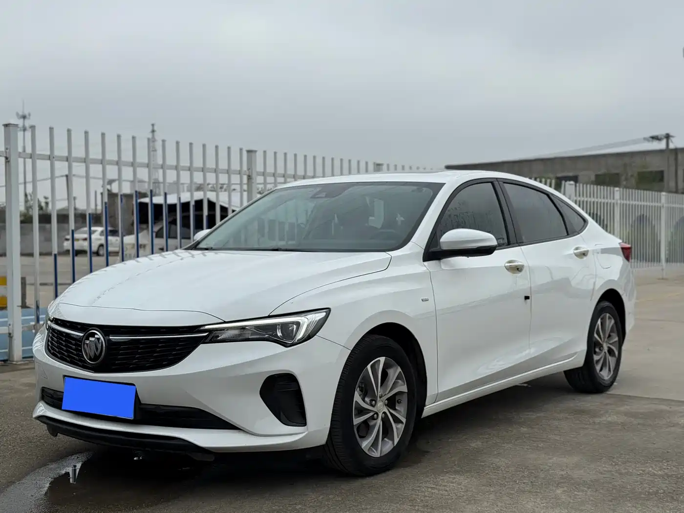 Buick Verano 2023 Pro Joy Edition фото 2