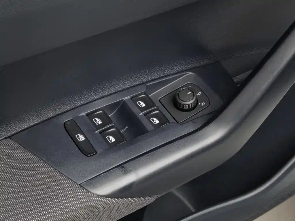 Volkswagen Lavida, миниатюра 9