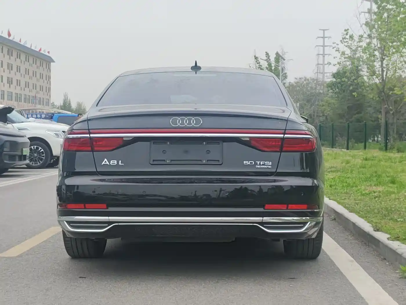 Audi A8 2019 Facelift Plus A8L 50 TFSI quattro Comfort фото 9