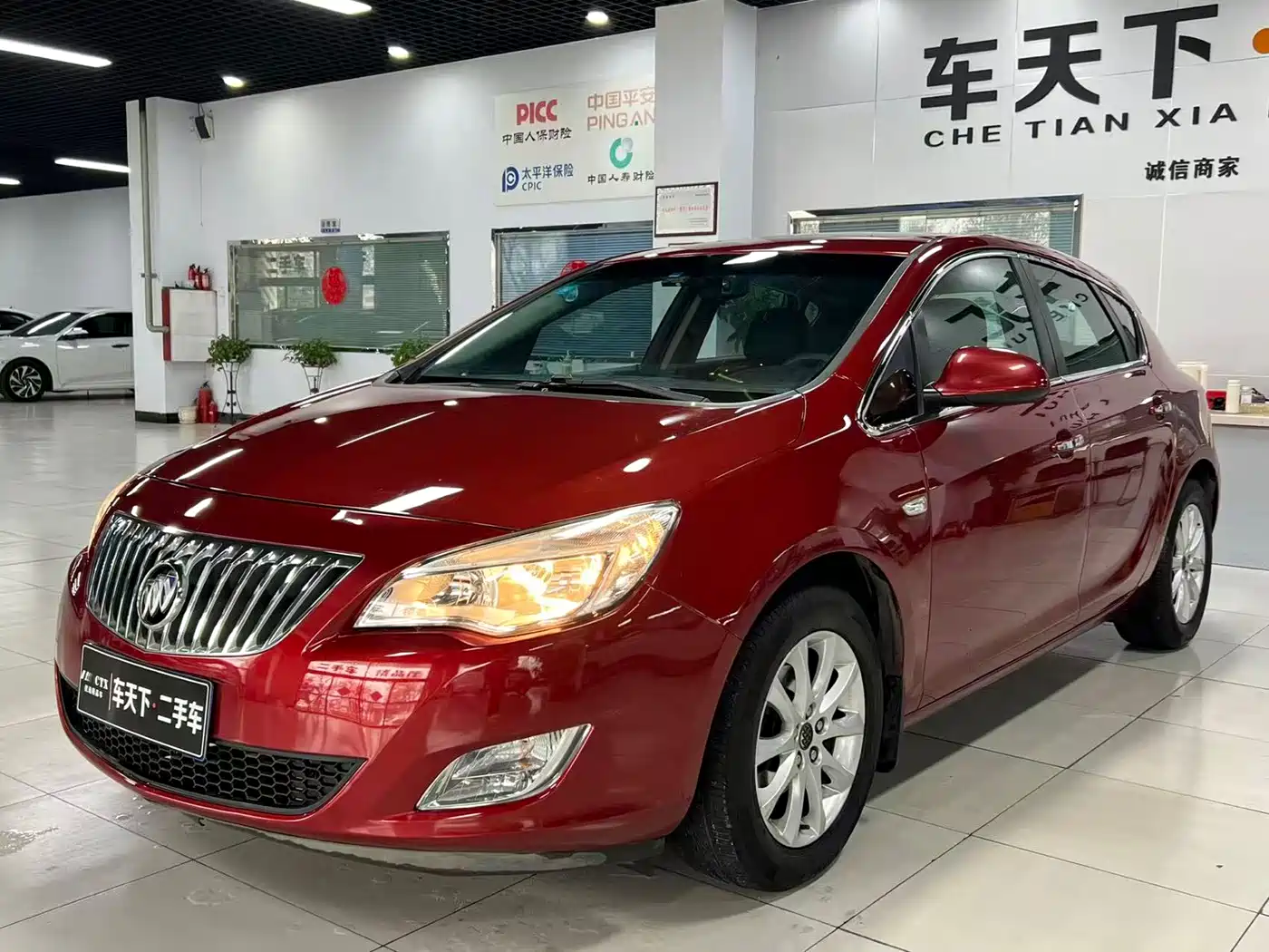 Buick Excelle 2014 XT 1.6L Automatic Fashion