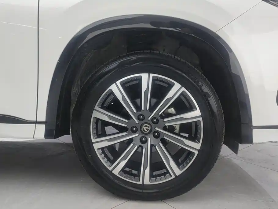 Photo 6 - Changan CS75 PLUS