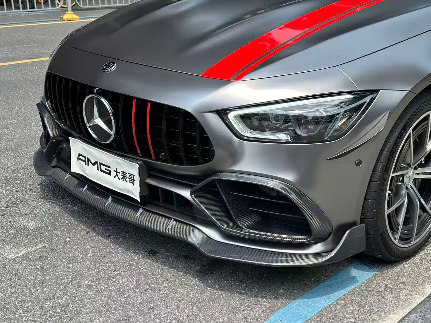 MERCEDES-BENZ AMG GT