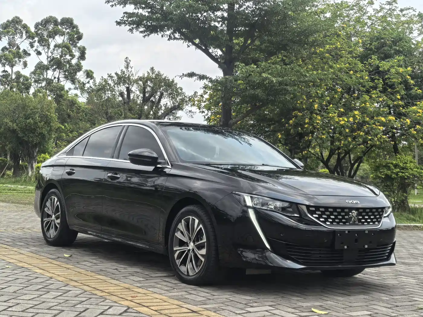Peugeot 508 2022 508L 400THP PureTech Driving Control Edition фото 3
