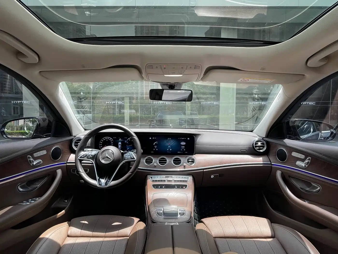 Mercedes-Benz E-Class 2022 E 300 L Fashion фото 6