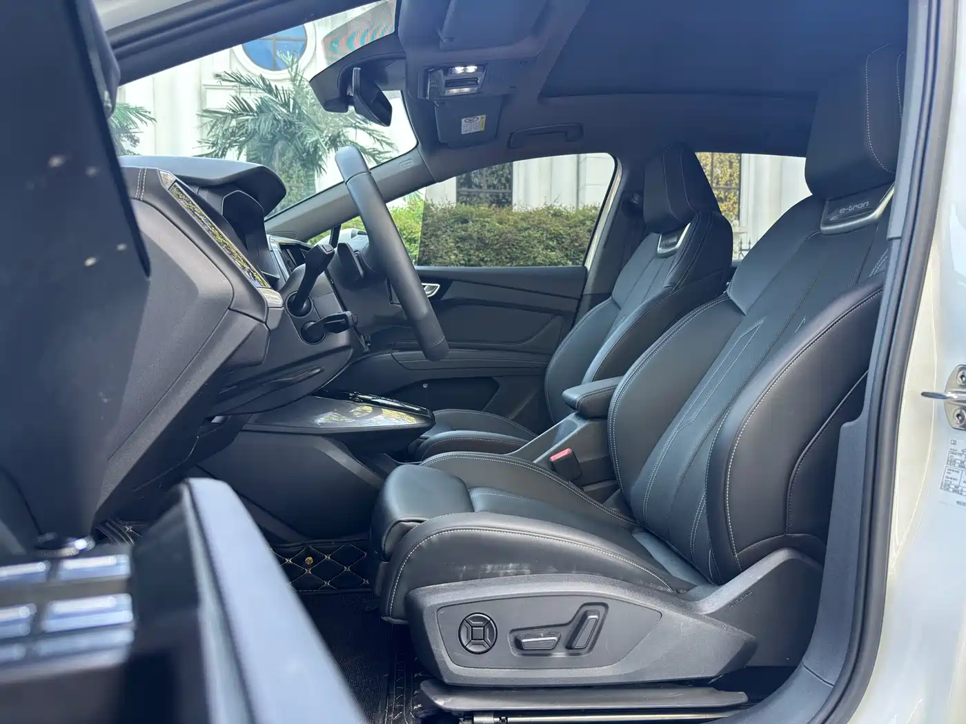 Audi Q4 e-tron 2025 2024 40 e-tron Creation Edition