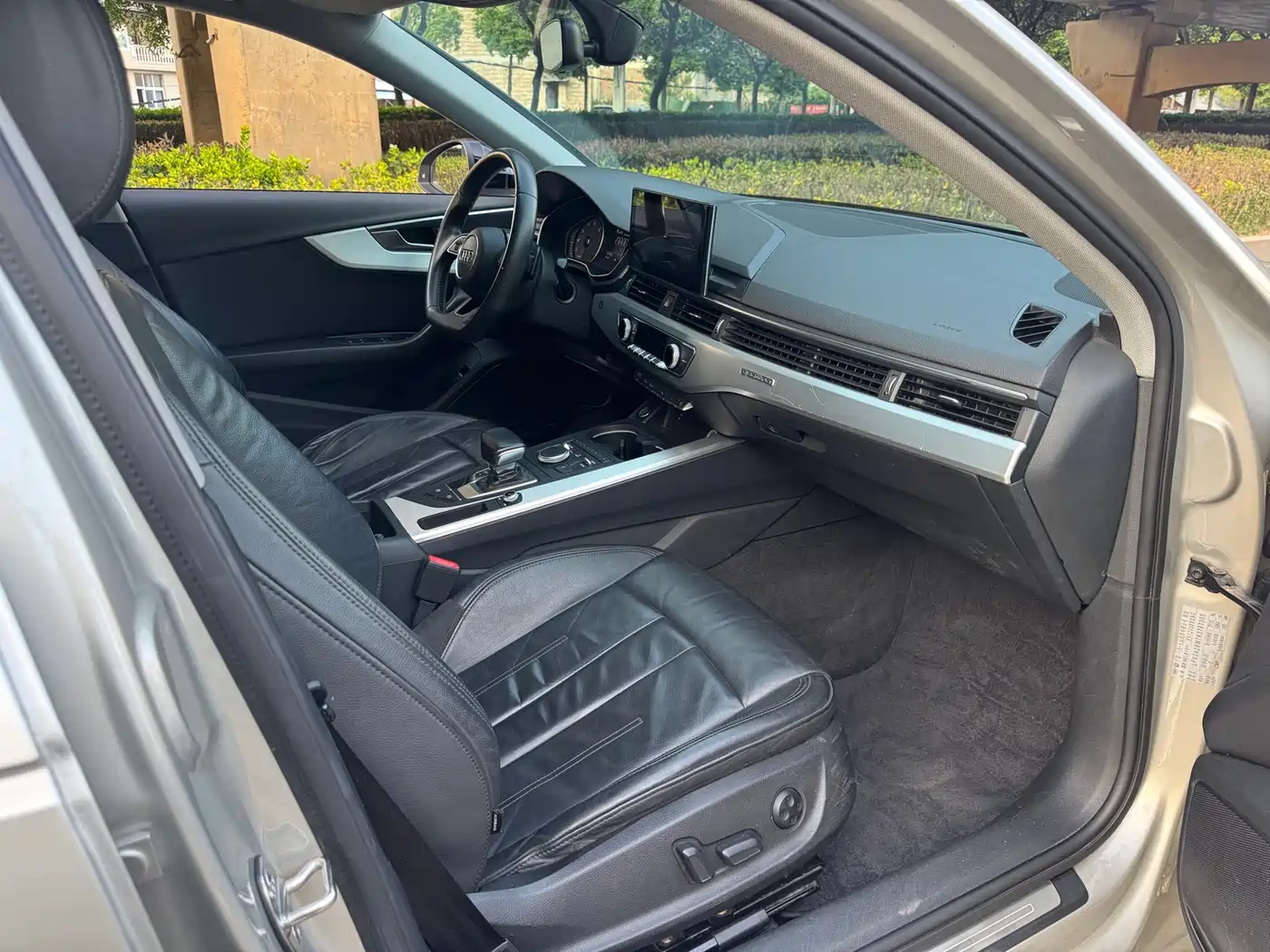 Audi A4L 2019 45 TFSI quattro Personality Sport (China V) фото 5