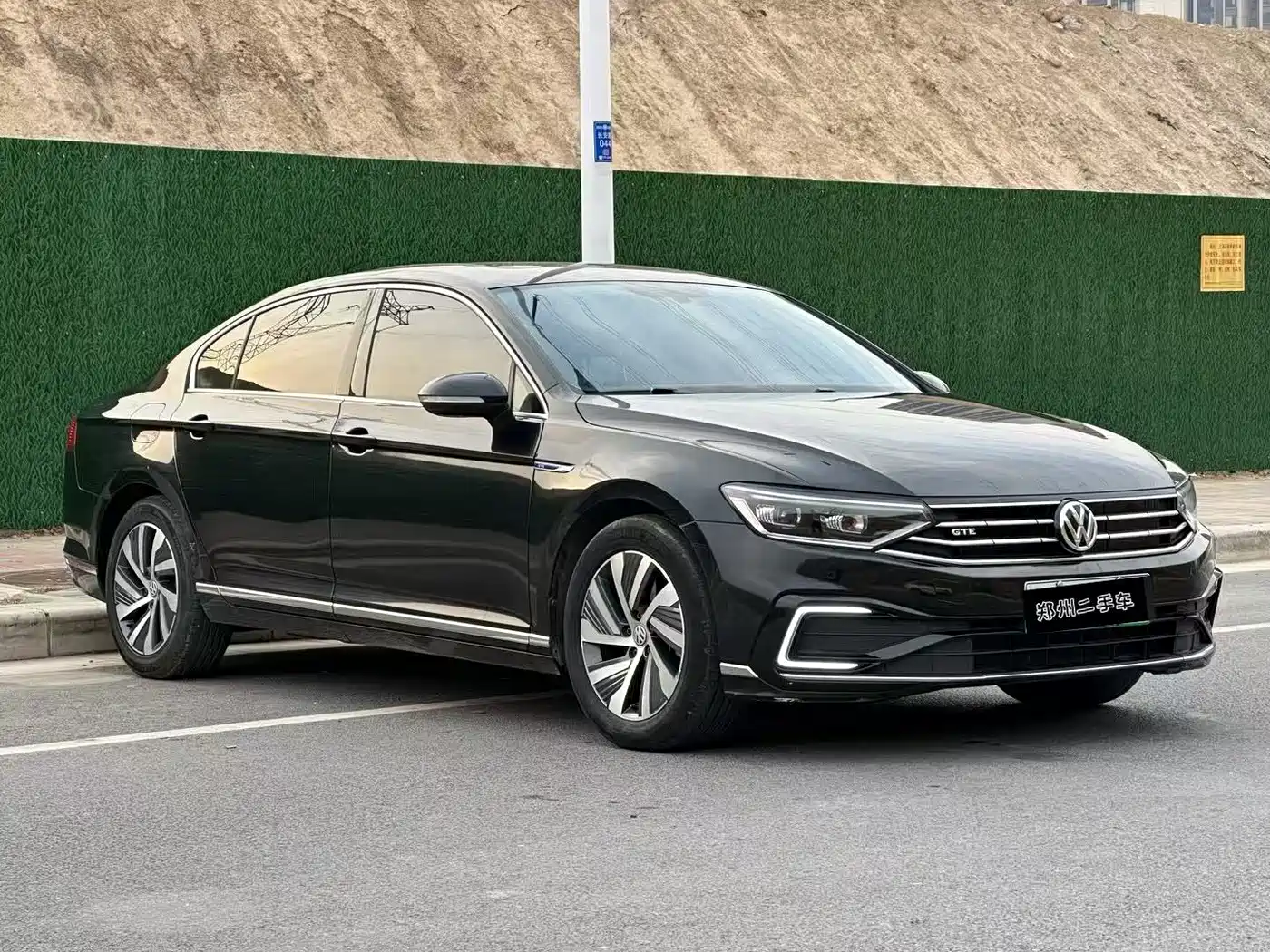 VOLKSWAGEN MAGOTAN GTE PLUG IN HYBRID