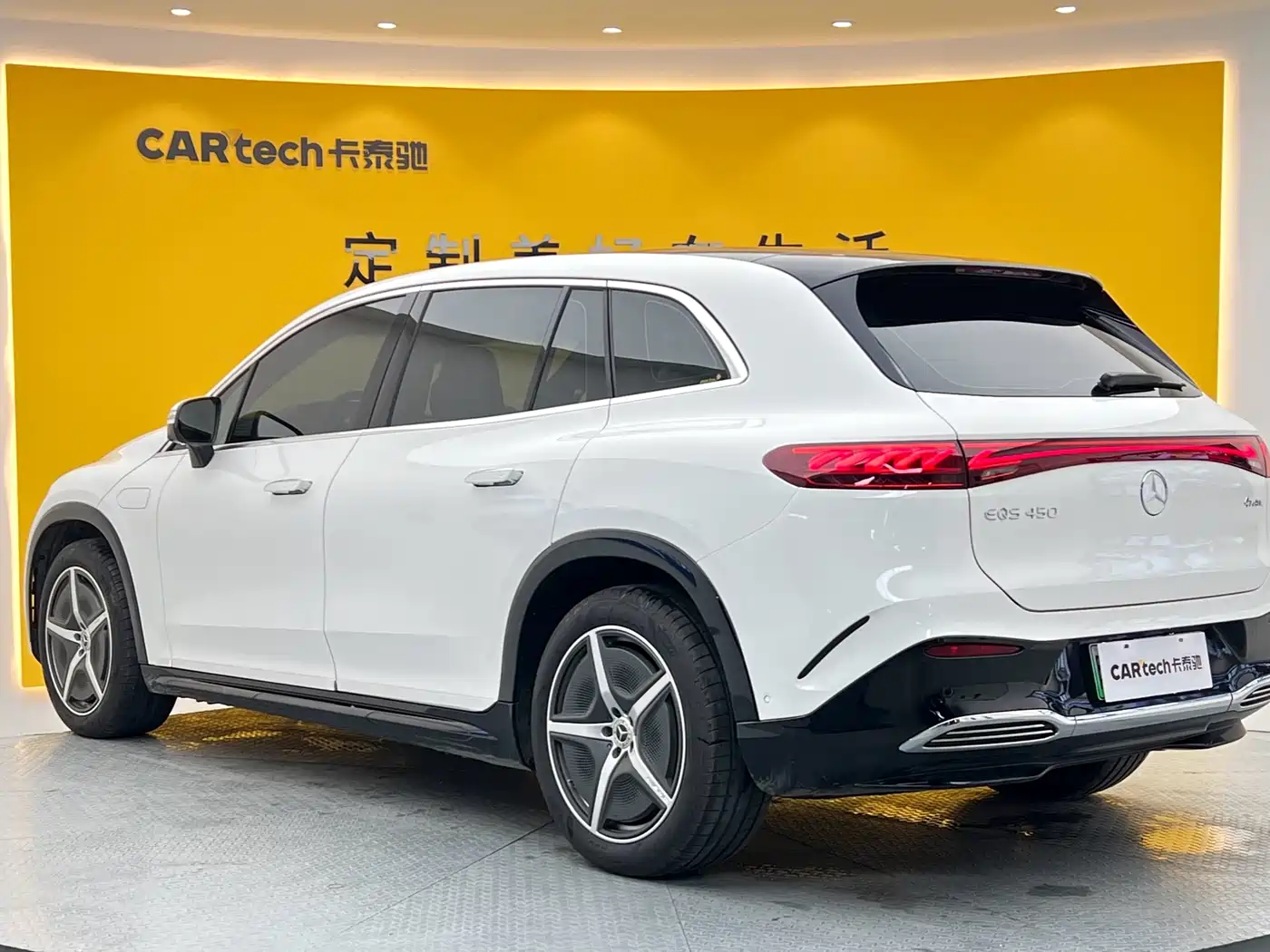 Mercedes-Benz EQS SUV 2023 450 4MATIC Pioneer Edition фото 40