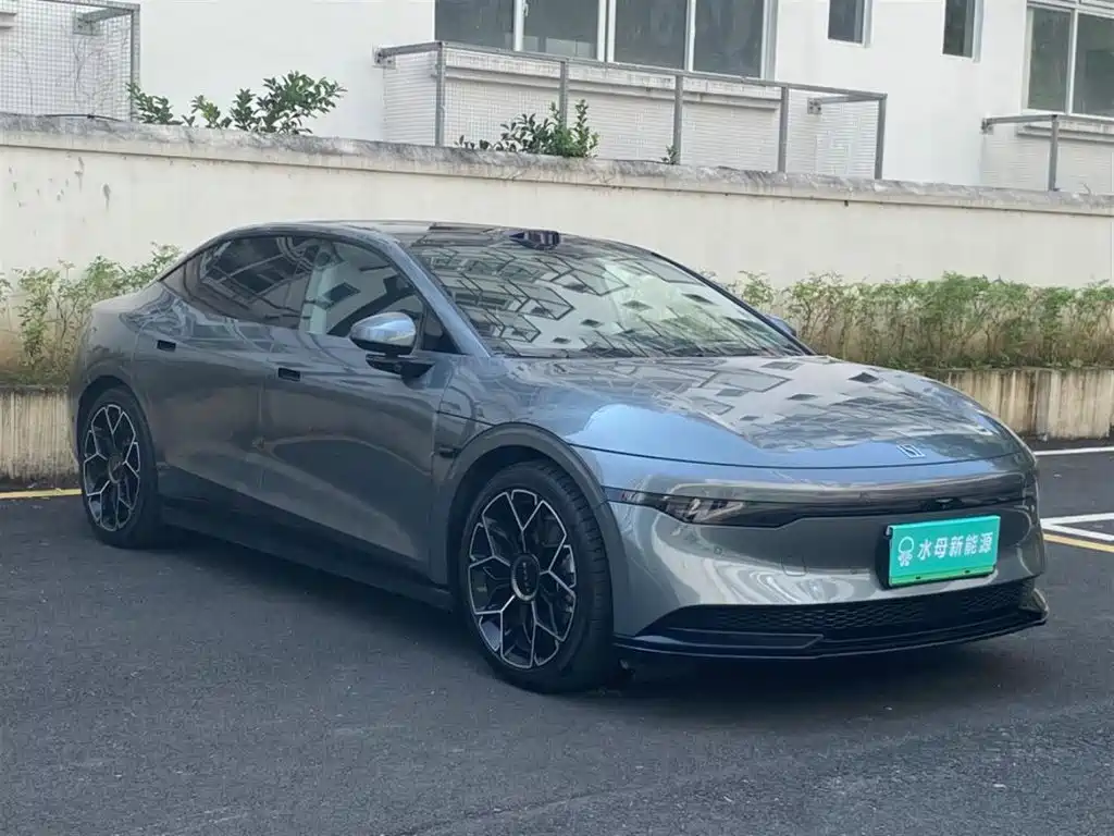 ZEEKR 007 2024 2024 RWD Version 100kWh