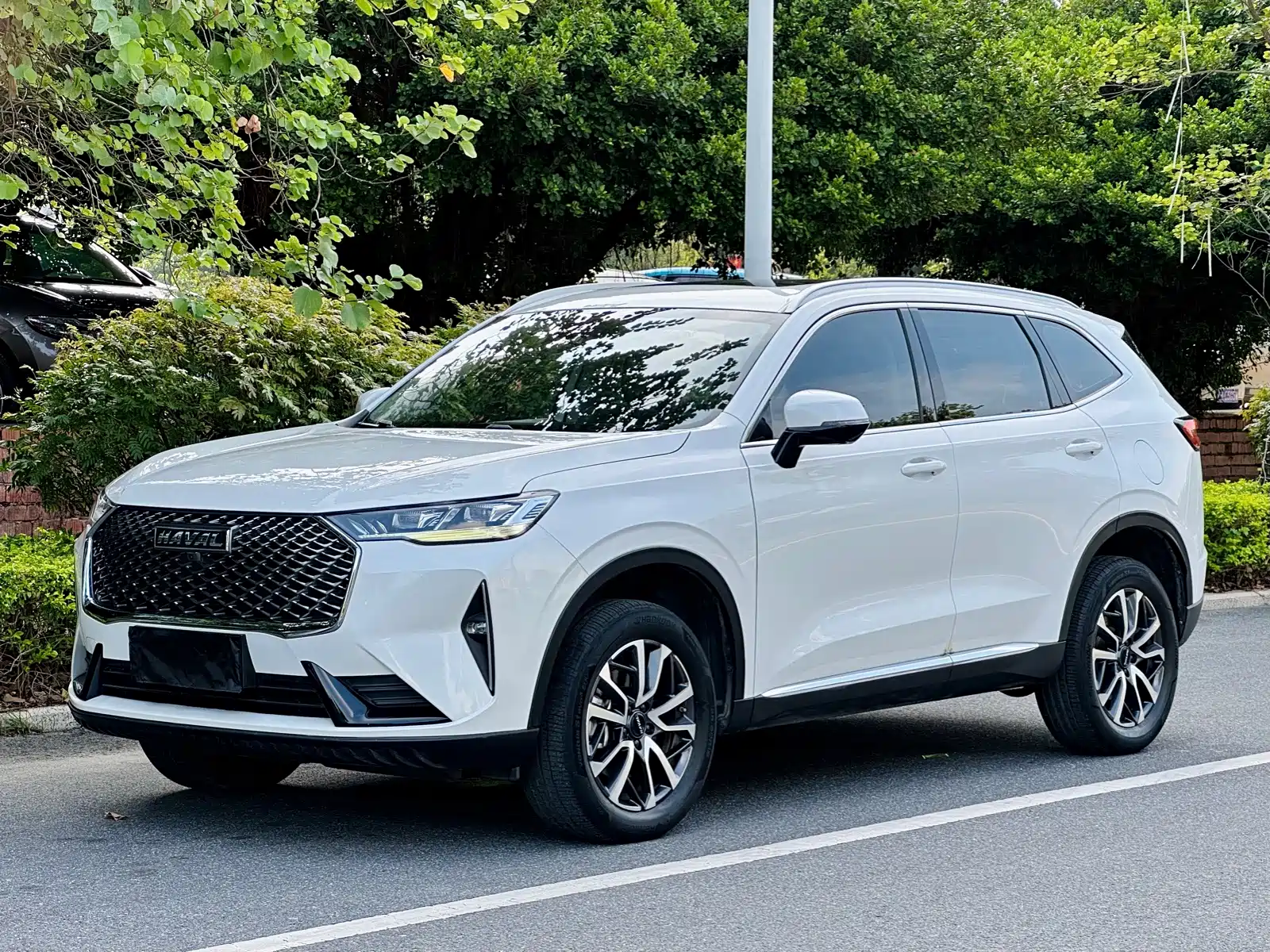 Фото 1 - Haval H6
