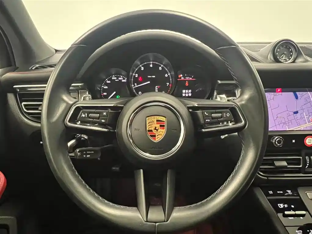 Porsche Macan 2023 Macan 2.0T фото 18