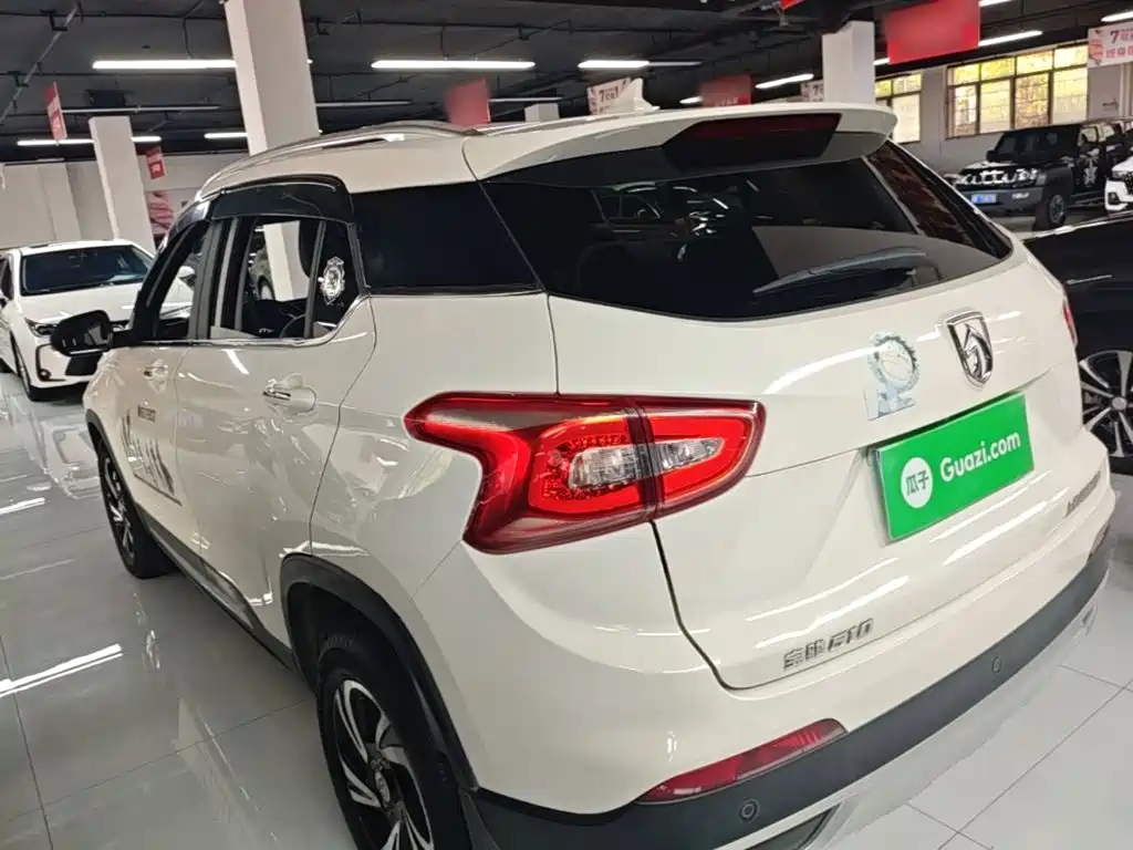 Фото 5 - Baojun 510