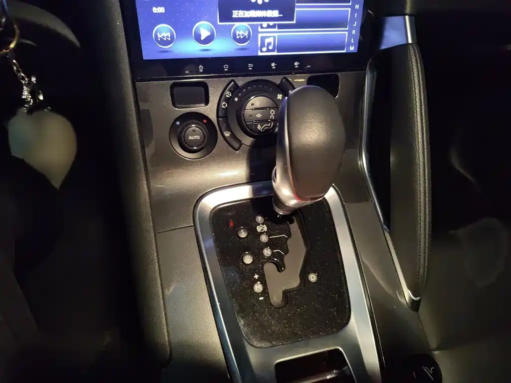 Peugeot 3008 2016 2.0L Automatic Trend Edition фото 7