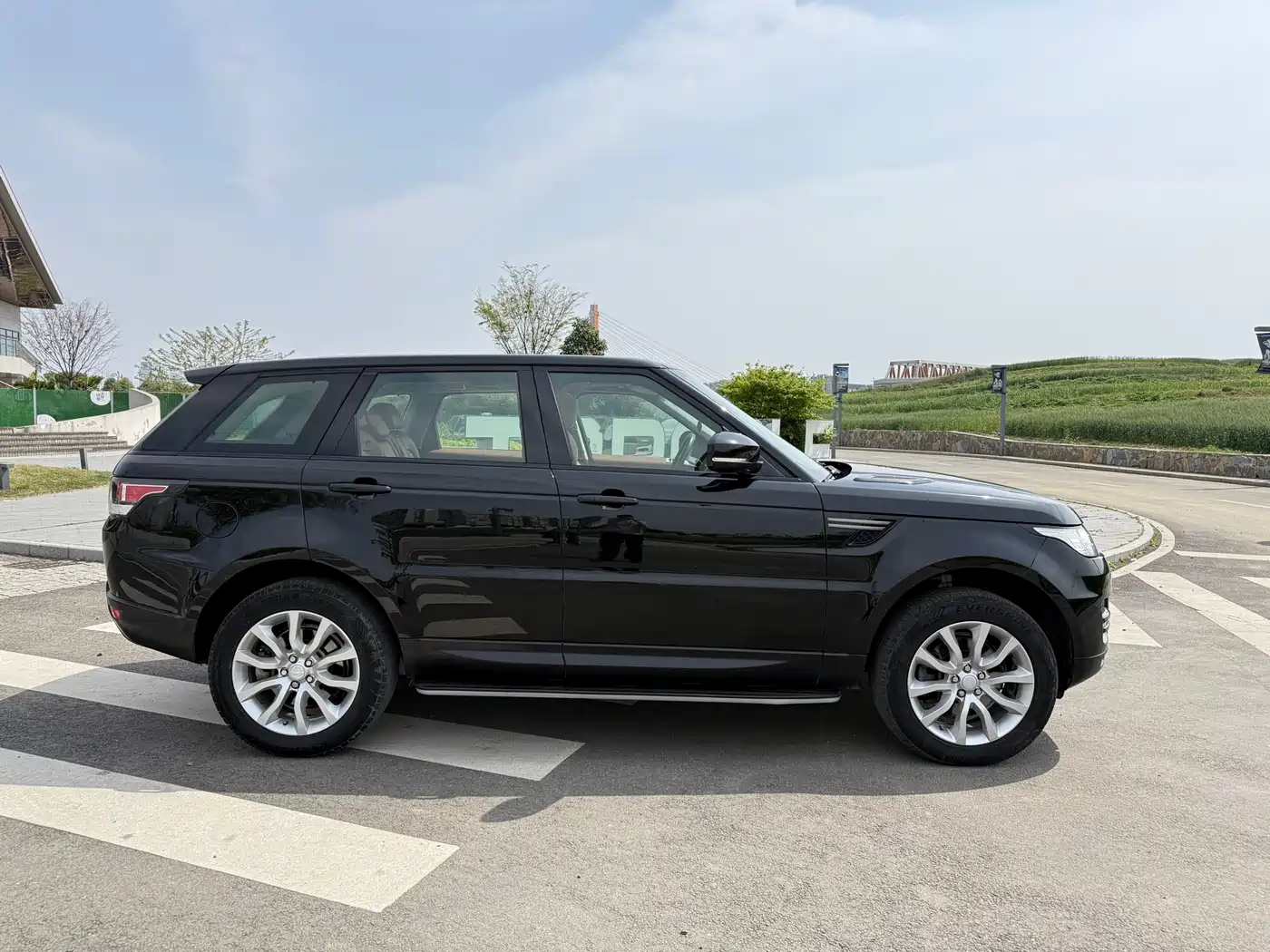 Land Rover Range Rover Sport 2016 3.0 SDV6 HSE фото 4
