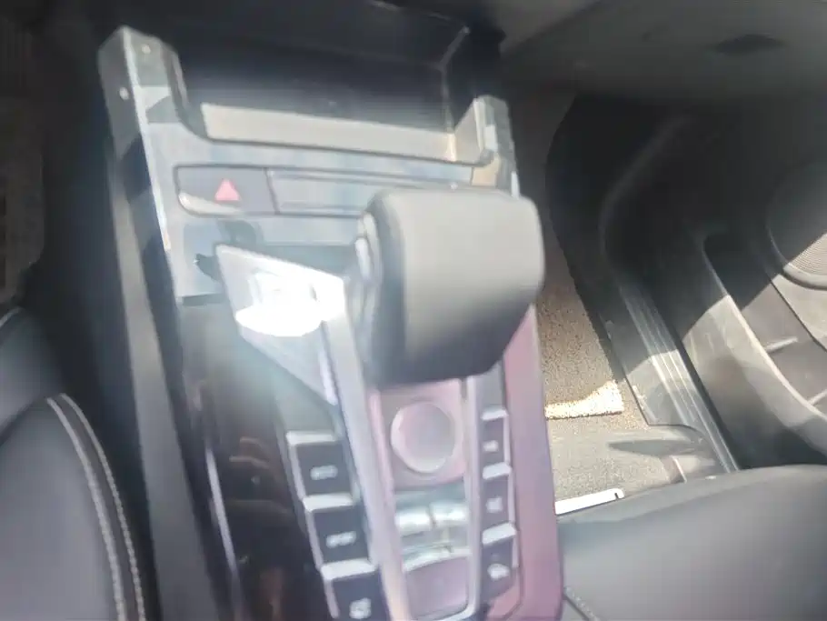 BYD Yuan New Energy 2019 EV535 Smart Connection Leading Type фото 16