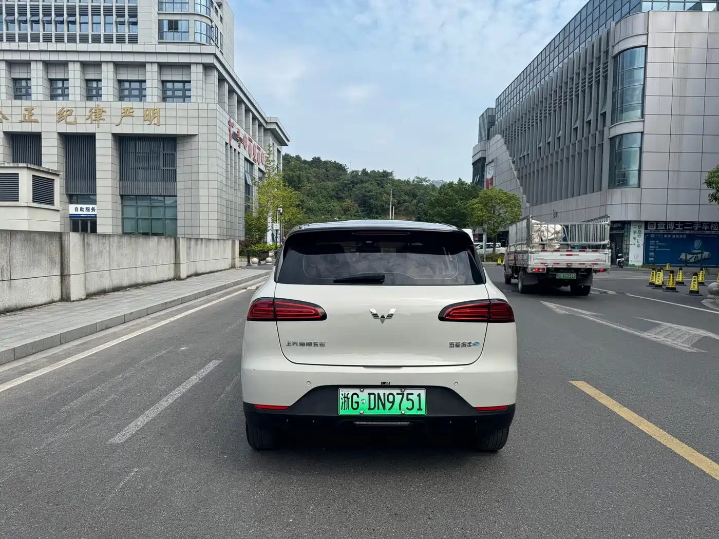 Wuling Motors Wuling Binguo PLUS 2025 2024 Model 330km 5-Seater