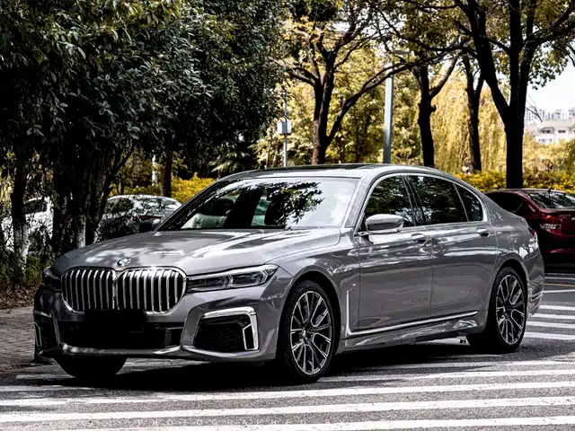 BMW 7 Series 2021
