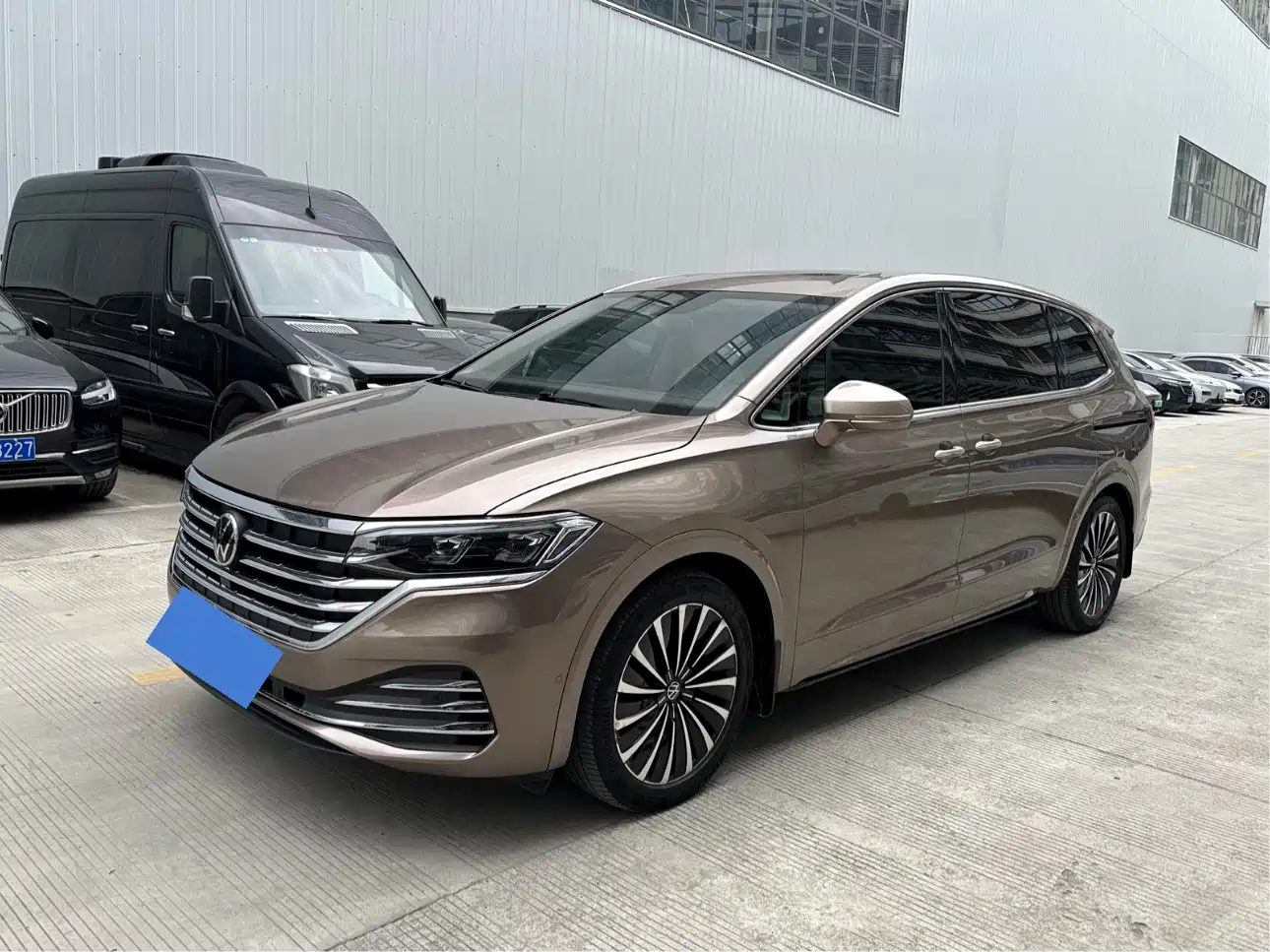 Volkswagen Viloran 2020 380TSI Premium