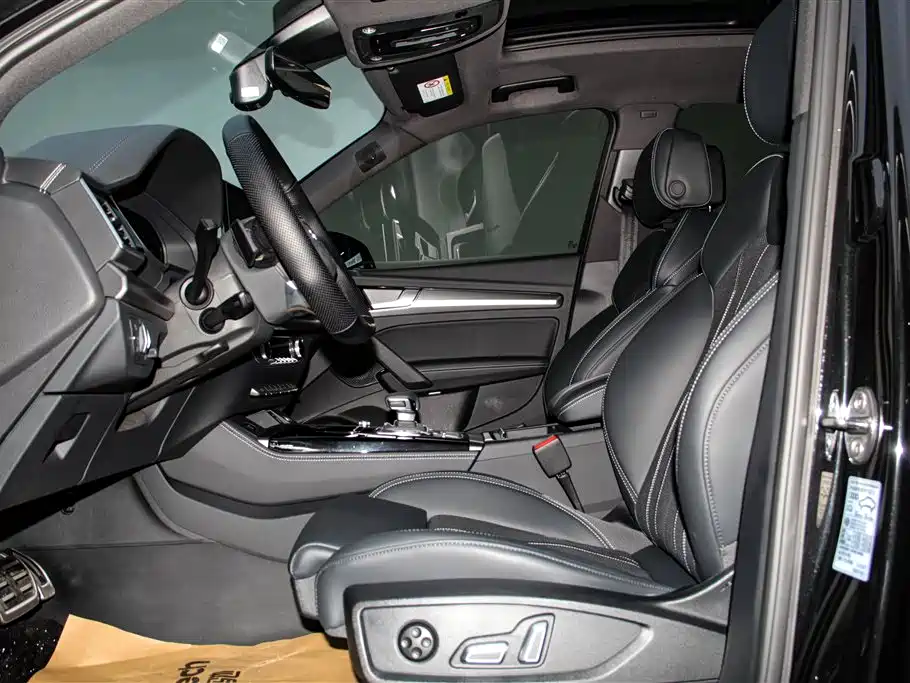 Audi Q5L 2025 45 TFSI Luxury Dynamic фото 23
