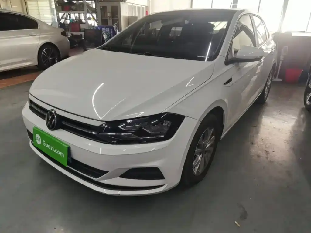 Volkswagen Polo 2023 2023 Facelift Plus 1.5L Auto Chroma Tech Edition