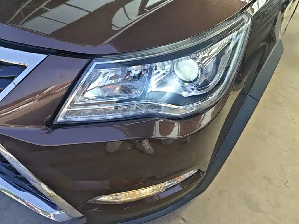 BAIC Weiwang BAW Weiwang M60 2018 2017 1.5L Manual Platinum Edition