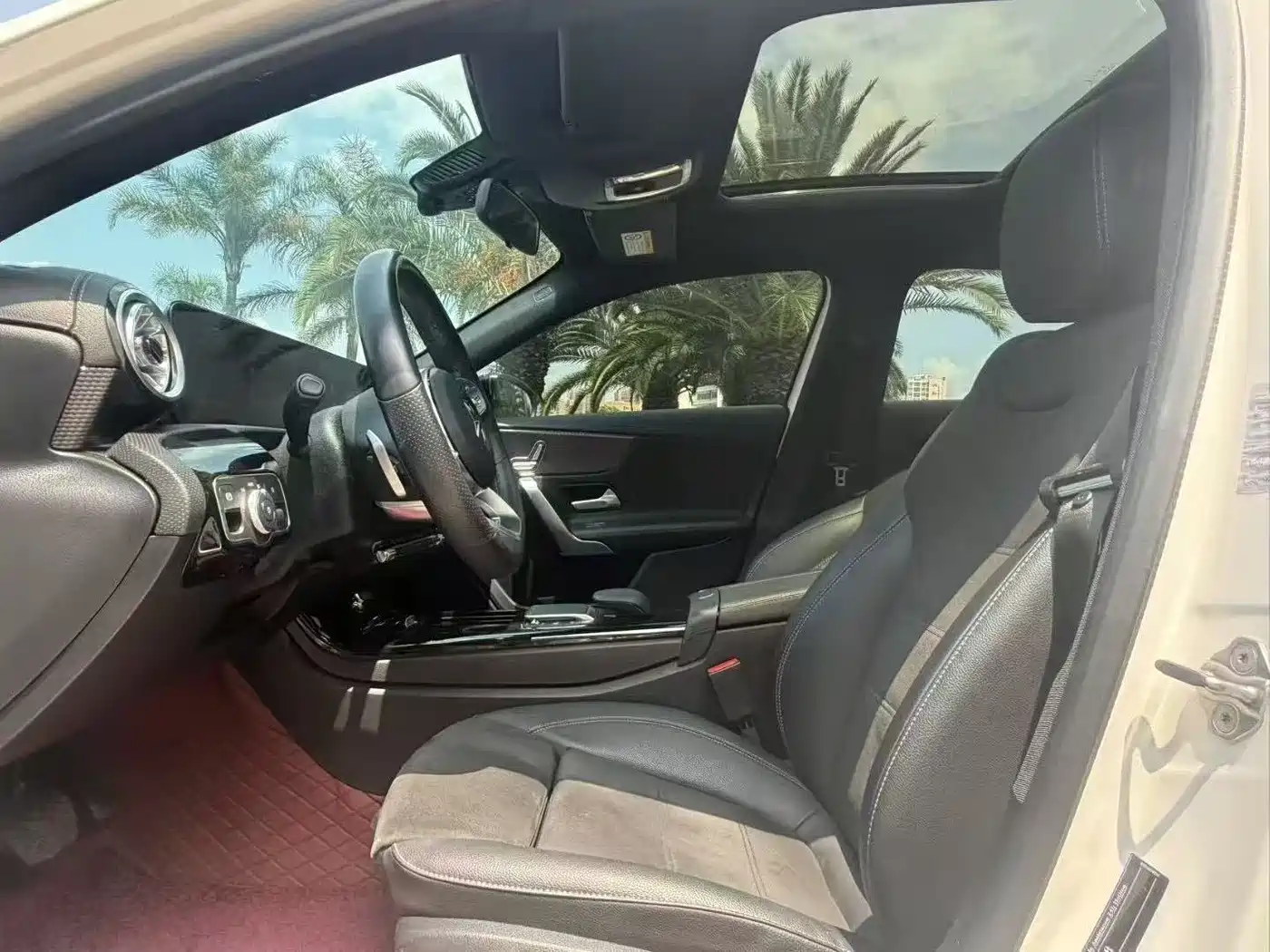 Mercedes-Benz A-Class 2023 A 200 L Fashion фото 4