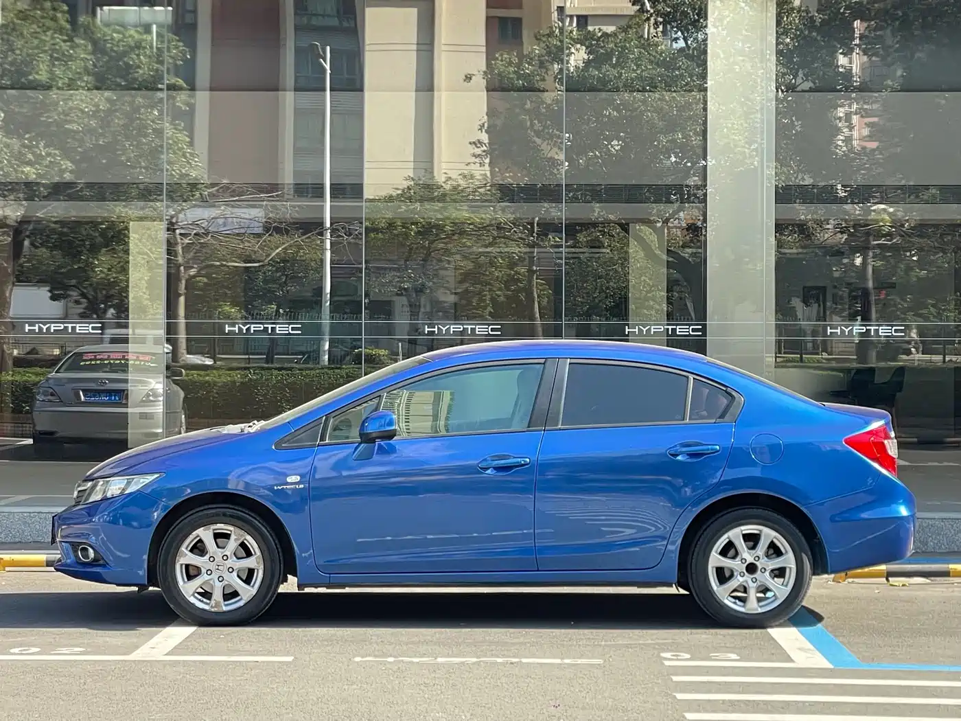 Фото 4 - Honda Civic