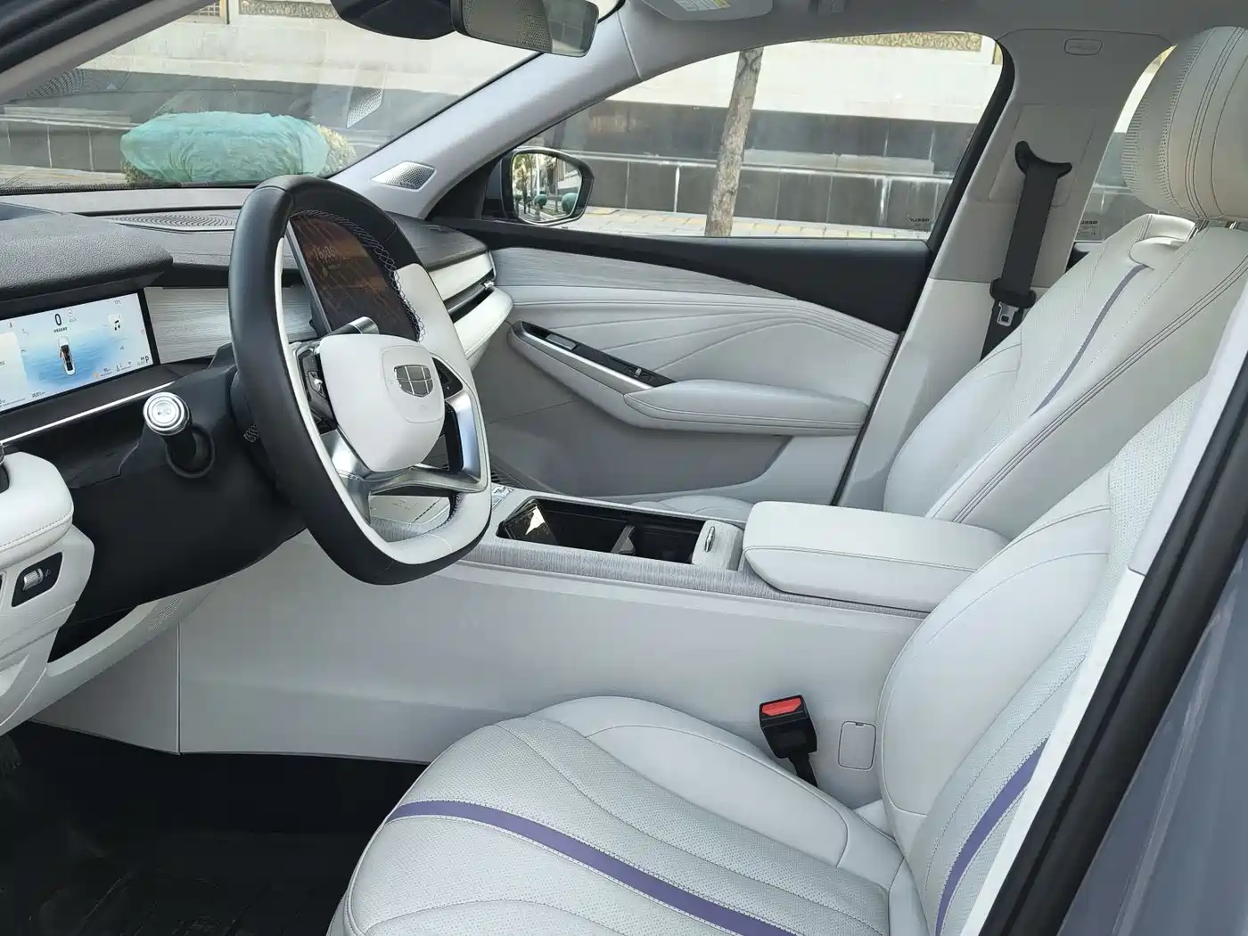 GEELY AUTOMOBILE XINGRUI