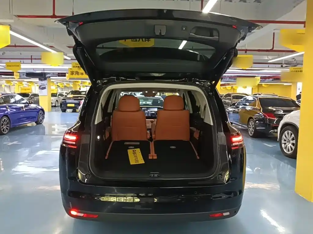Leapmotor C16 2026 2026 Model Year EV 630 LiDAR Premium Edition 6-Seater