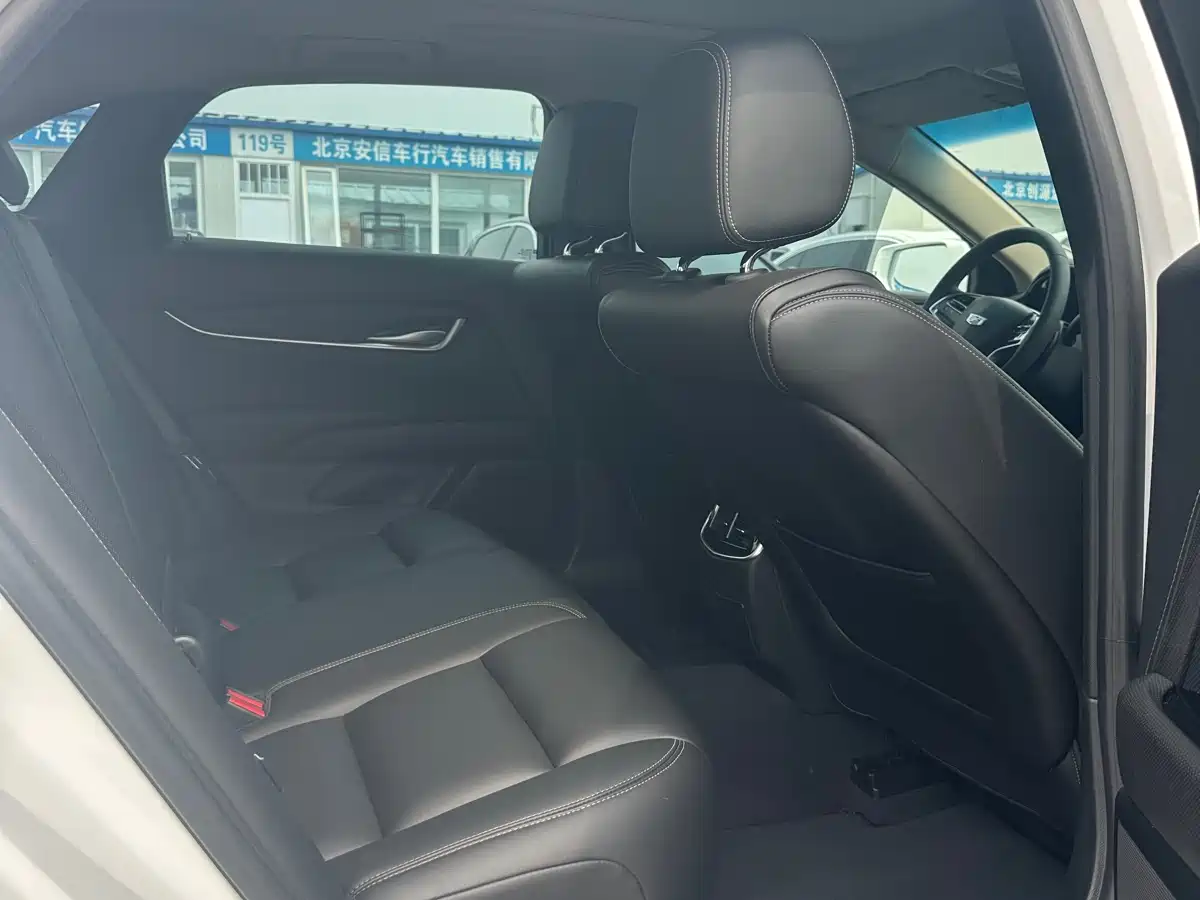 Cadillac XTS 2018 28T Technology фото 9