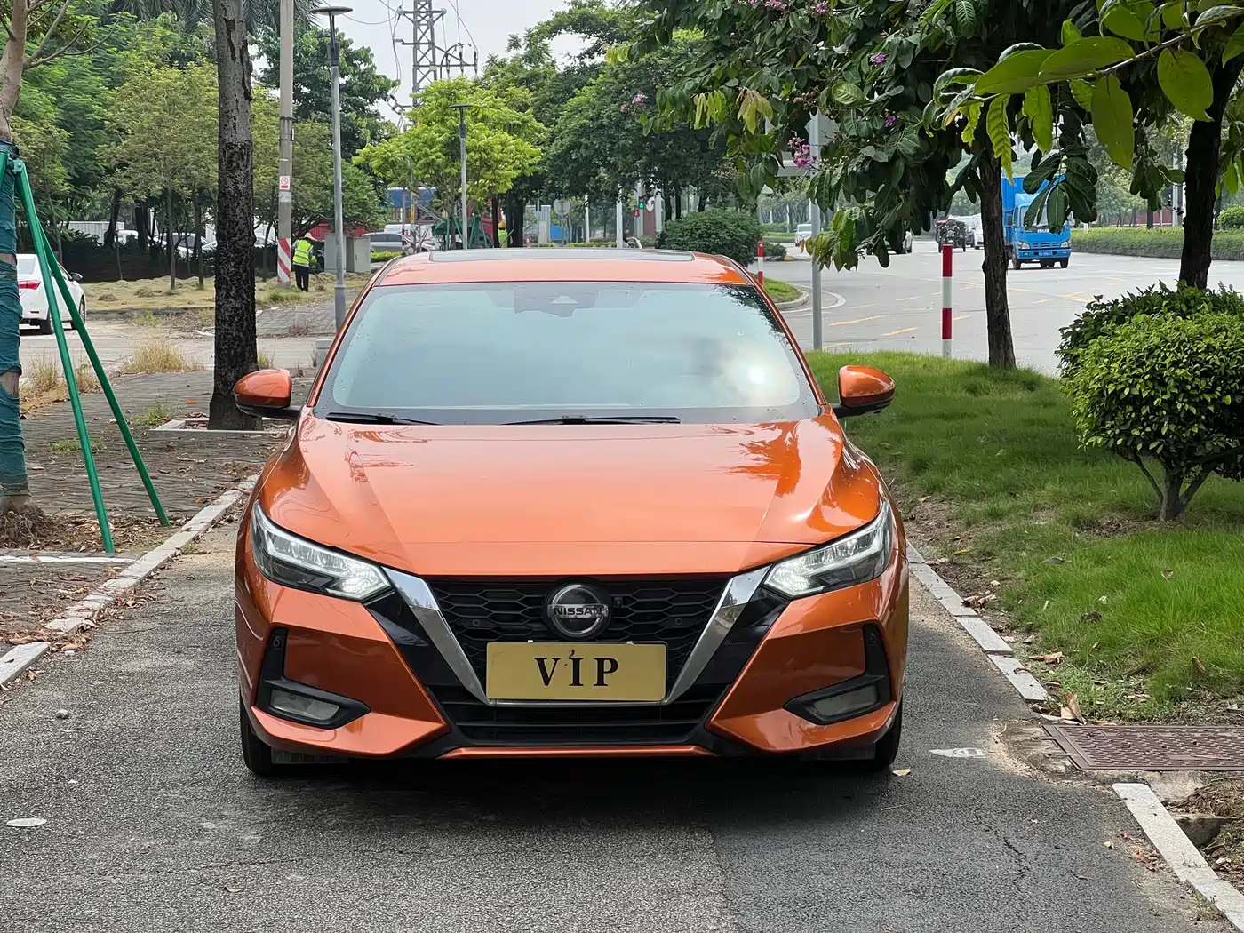 Nissan SYLPHY, миниатюра 2