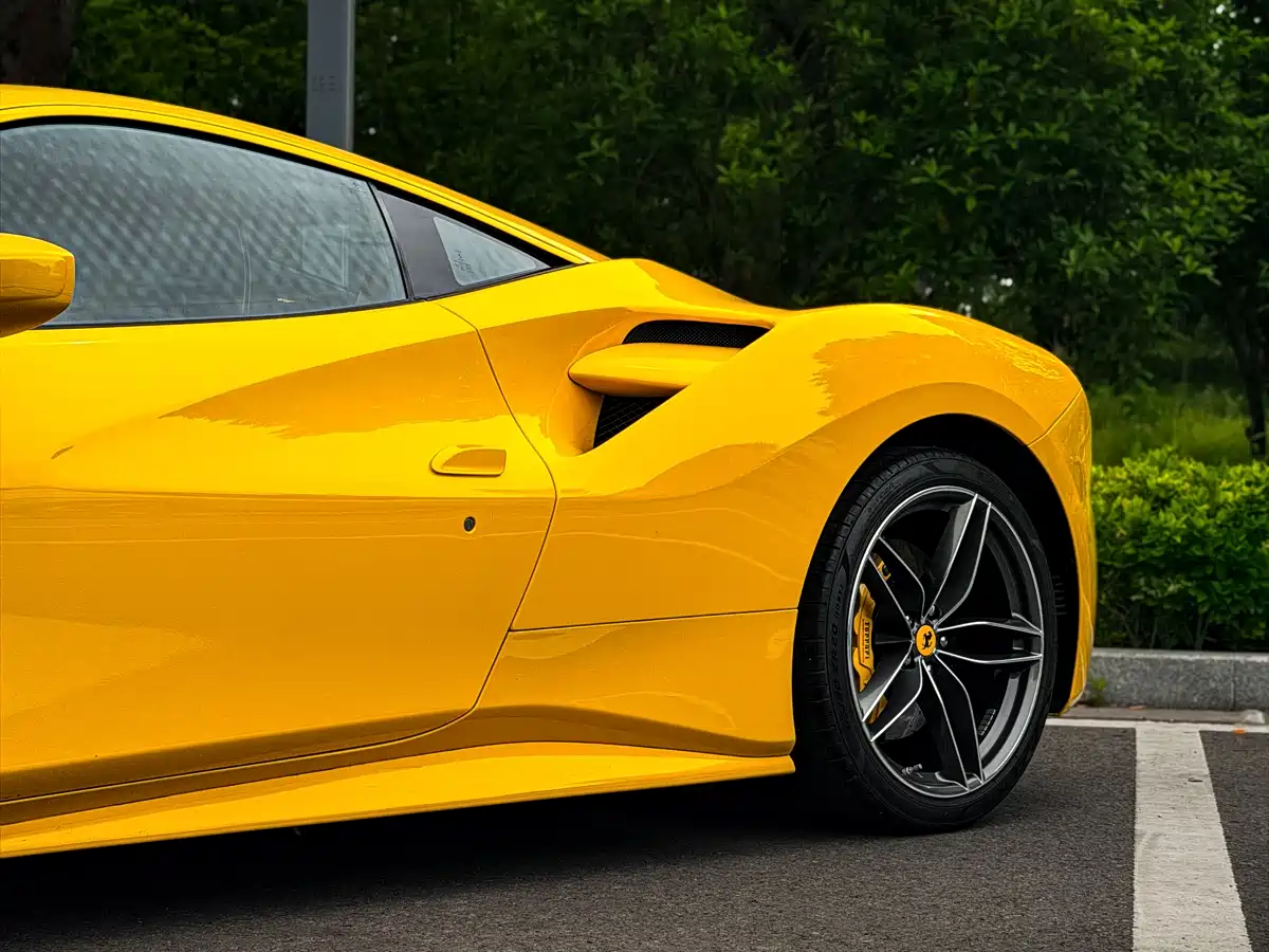 Ferrari 488 2015 488 GTB фото 26
