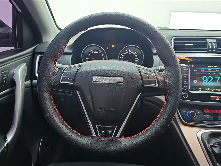 Haval M6 2019 1.5T Manual 2WD Urban Type China VI фото 15