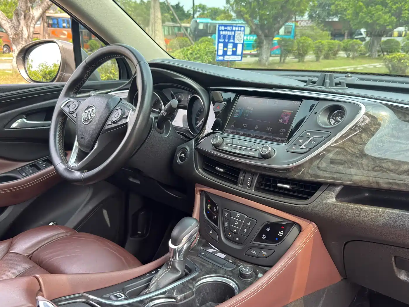 Buick Envision Plus 2014 28T 4WD Luxury фото 16