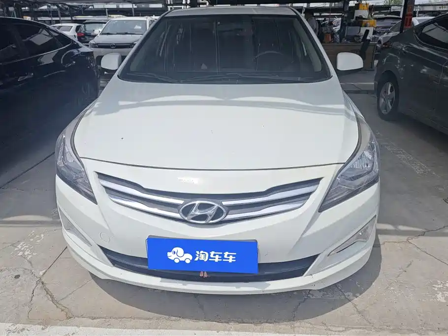 Hyundai Verna 2014 1.4L Automatic Smart GLS фото 2