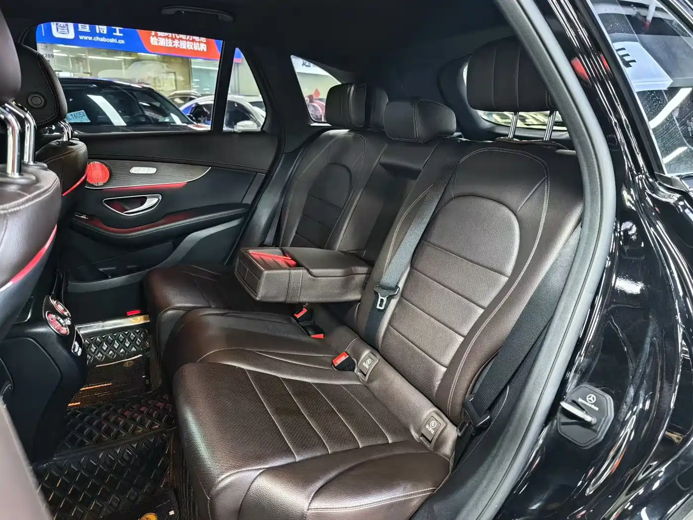 Mercedes-Benz GLC 2021 GLC 300 L 4MATIC Sporty фото 8