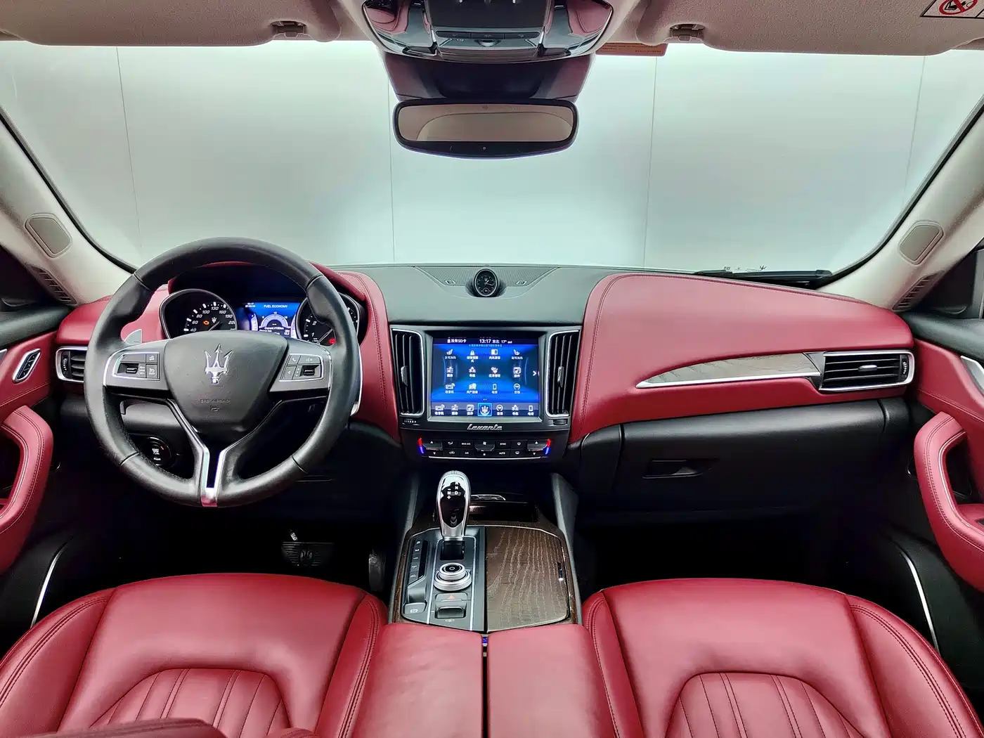 Maserati Levante 2017 2016 3.0T Standard