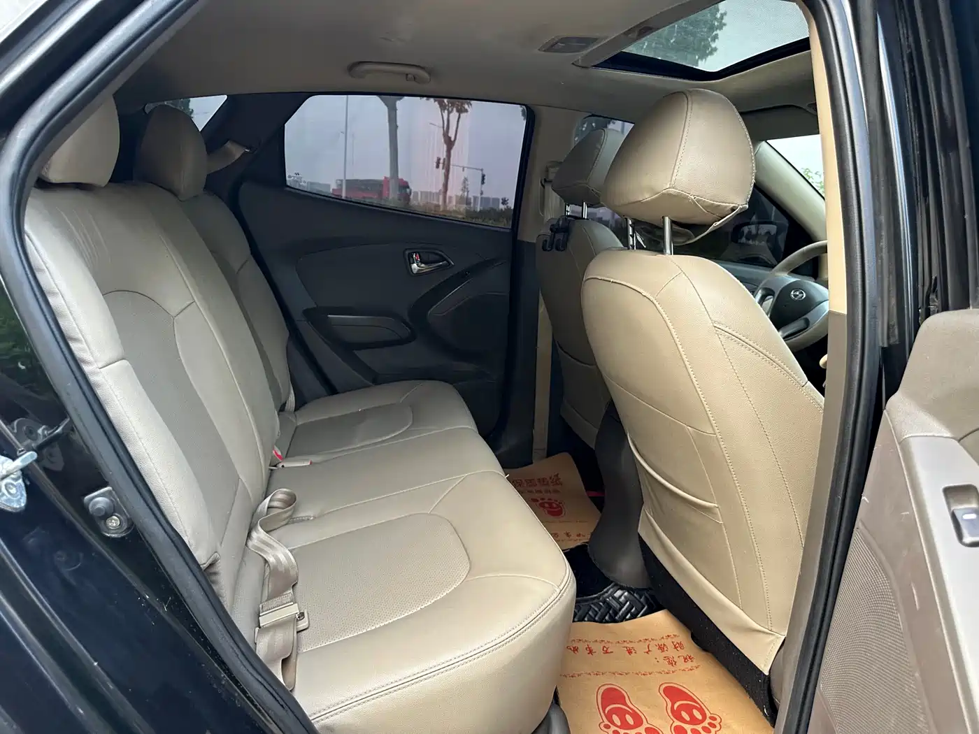 Hyundai Beijing Hyundai ix35 2013 2.0L Automatic 2WD Comfort GL China IV фото 15