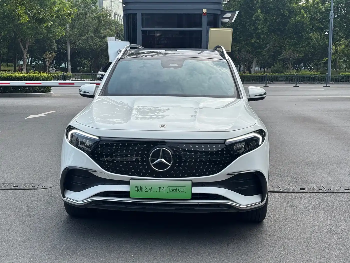 Mercedes-Benz EQB 2025 2025 EQB 260